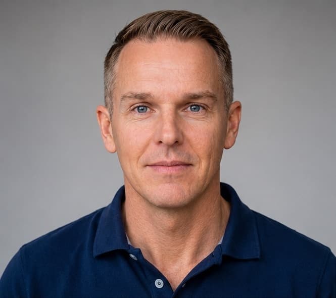 Dr Nick de Pennington